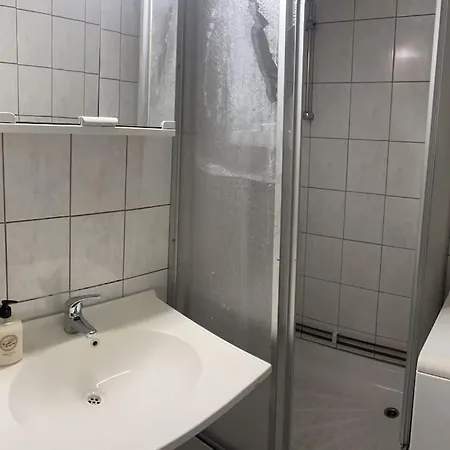 Yksioe 1,5 Km Kupittaalta / 3 Km Turun Keskustasta