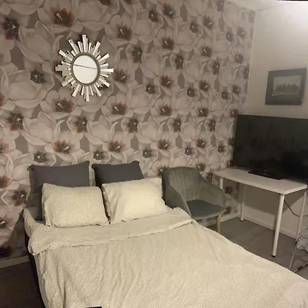 Yksioe 1,5 Km Kupittaalta / 3 Km Turun Keskustasta Appartement Turku