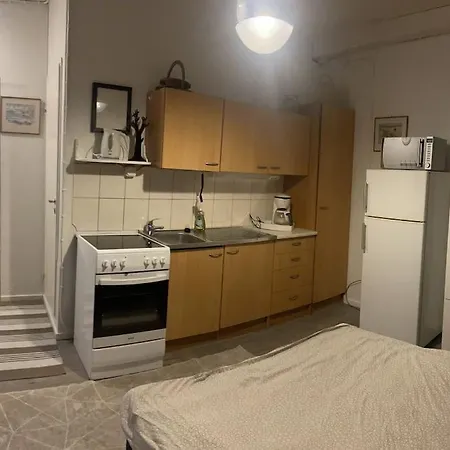 Yksioe 1,5 Km Kupittaalta / 3 Km Turun Keskustasta *