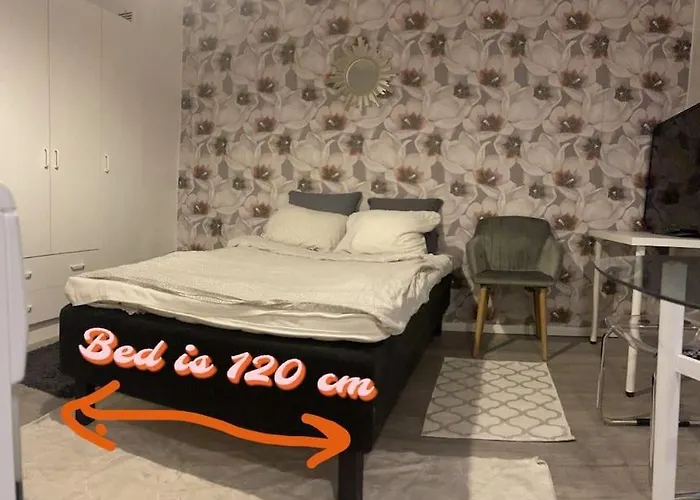 Διαμέρισμα Yksioe 1,5 Km Kupittaalta / 3 Km Turun Keskustasta *