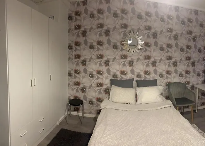 Yksioe 1,5 Km Kupittaalta / 3 Km Turun Keskustasta * Τούρκου