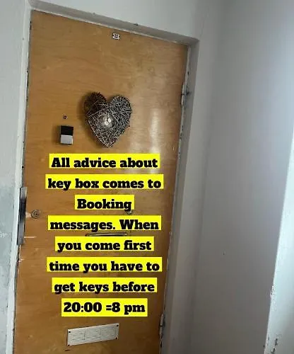 Yksioe 1,5 Km Kupittaalta / 3 Km Turun Keskustasta Τούρκου